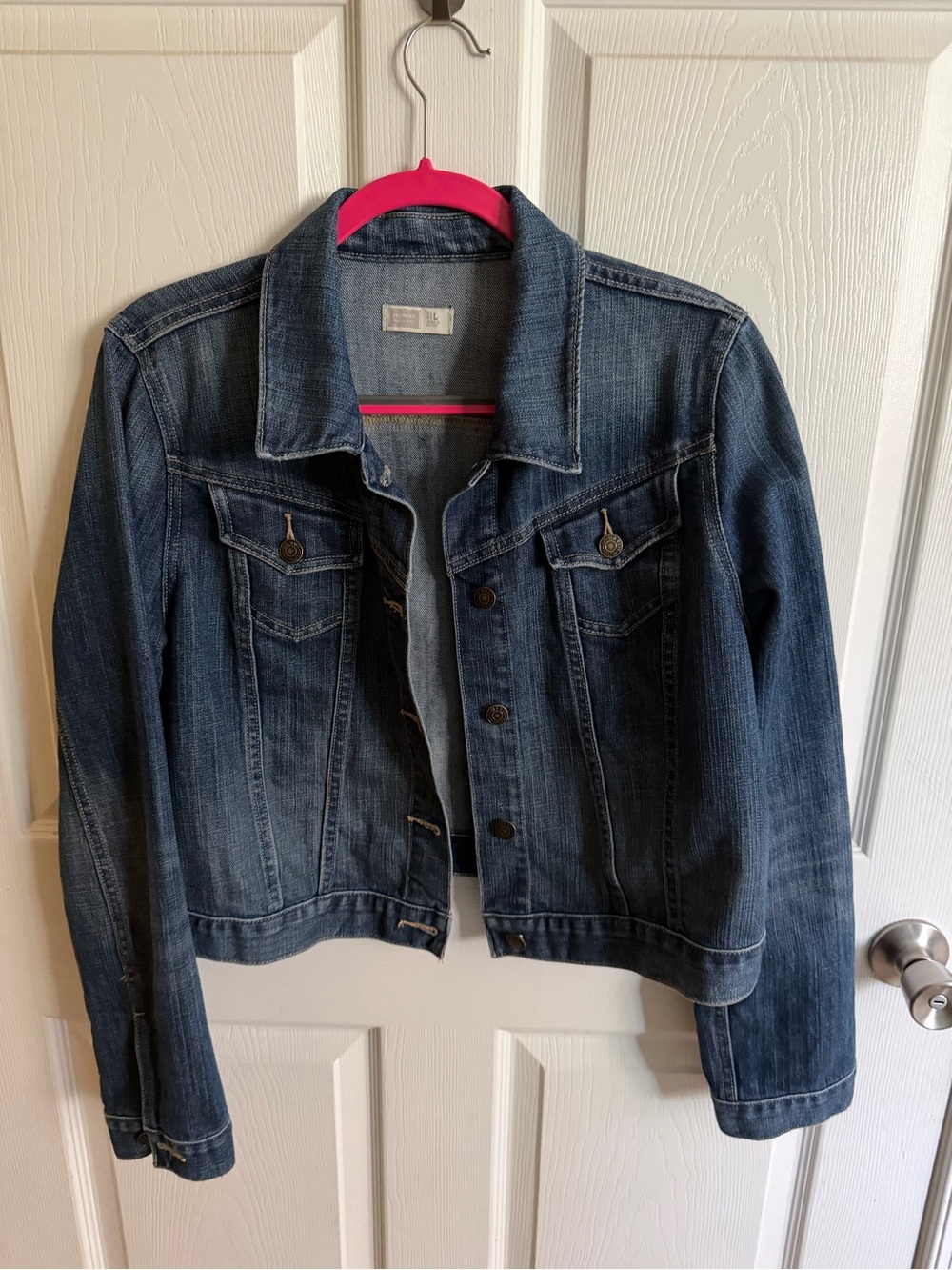 Used “Old Navy” Women’s Jean Jacket